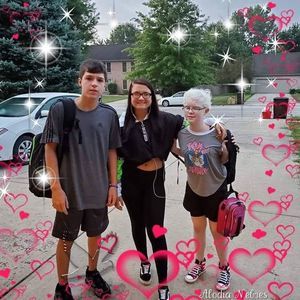 Meet your Posher, Sonya